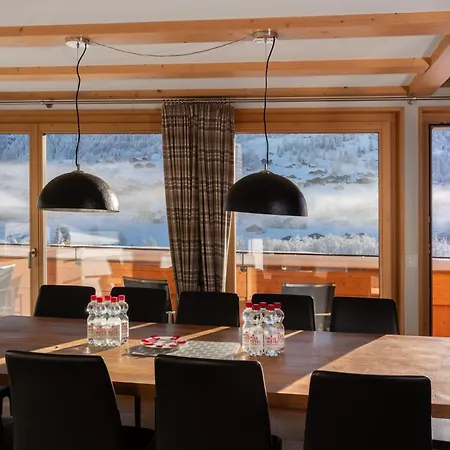 Chalet Alia And Apartments-grindelwald By Swiss *